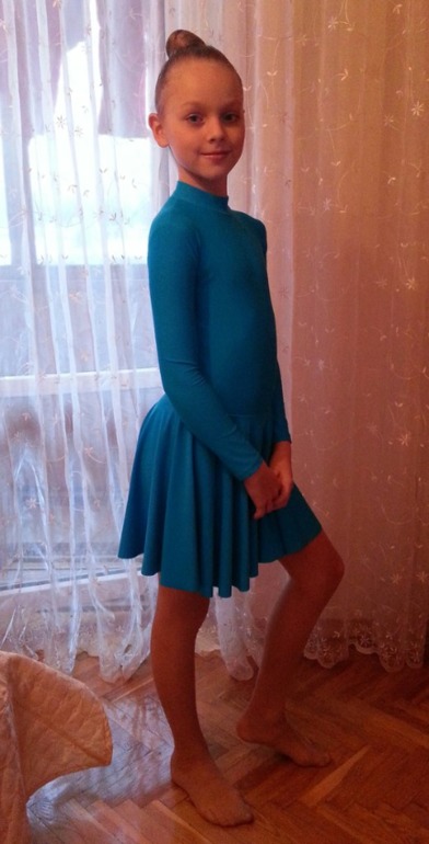 Наша первая медаль в танцевальном конкурсе.