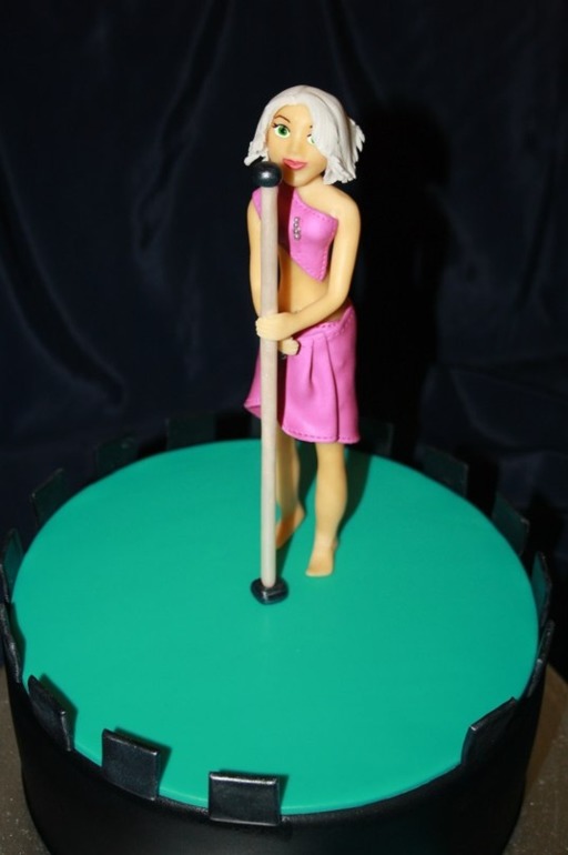 Торт "Танцовщица"