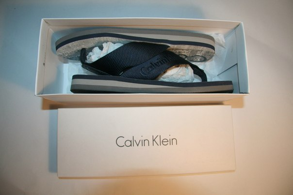 Cланцы от Calvin Klein Jeans (новые в коробке) 1800 руб