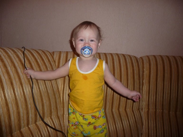 Юху!!! Совсем большой!! 10 месяцев уже!!!!!!