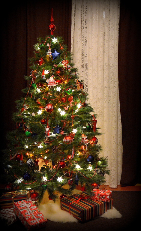 вот такая наша новогодняя елочка)