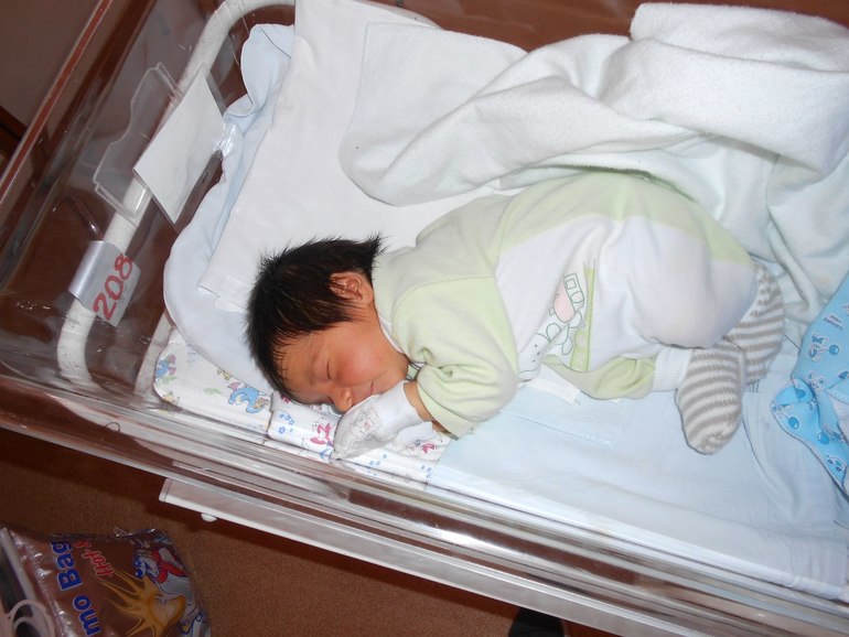 А 9 месяцев назад...