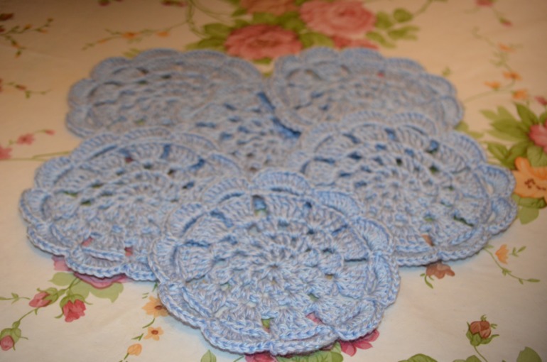 Подставки для кружек