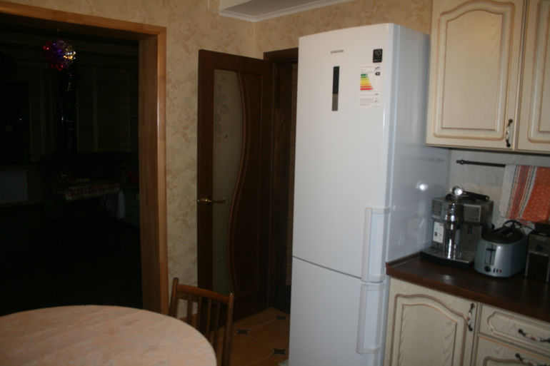 какой цвет стола подойдет?