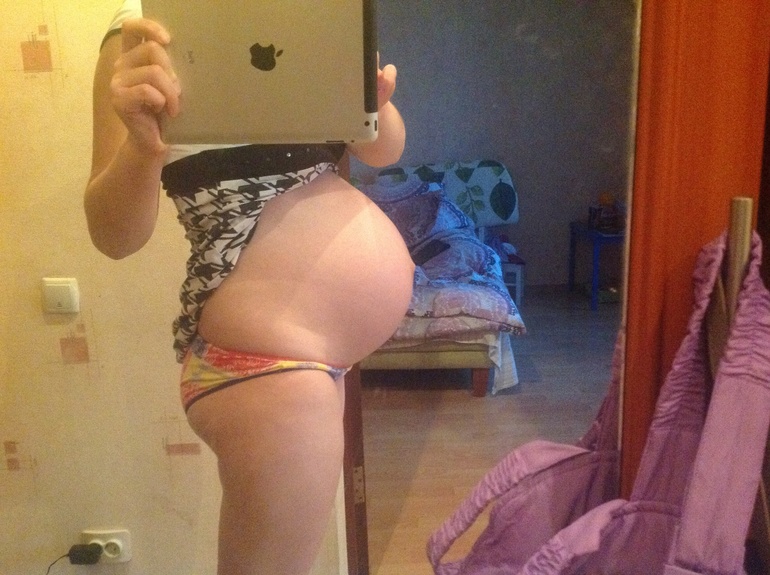 Не могу понять опустился или нет животик?