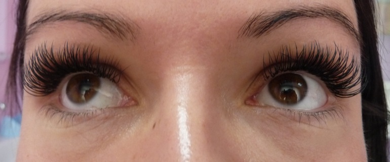 Наращивание ресниц к Новому году!!