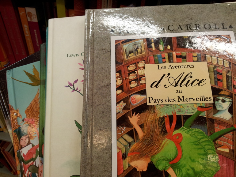 Французские Алисы.
