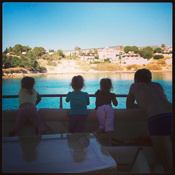 Быть родителями