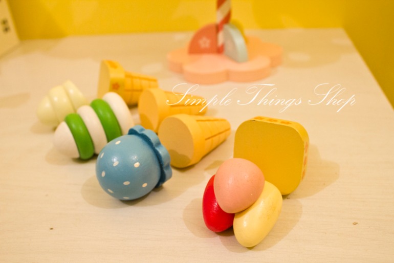 Набор мороженного с подставкой от Mother Garden. Simple Things Shop