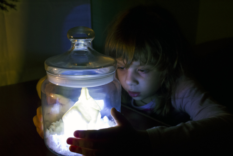 Зима у нас на комоде