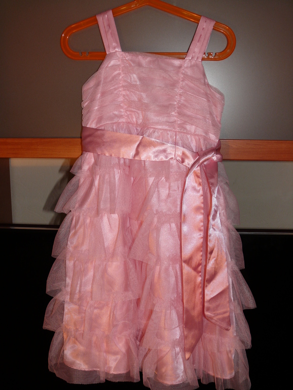 Платья новые