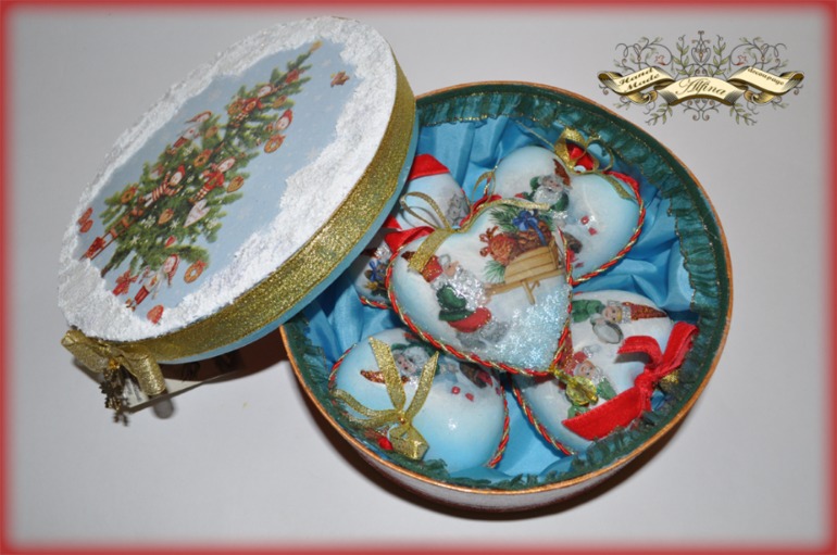 Комплект новогодних украшений на елку "Рождественские гномы"