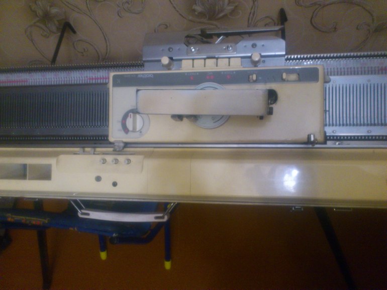 БРАЗЕР 868.Купила)