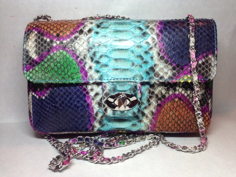 Сумочки из кожи питона