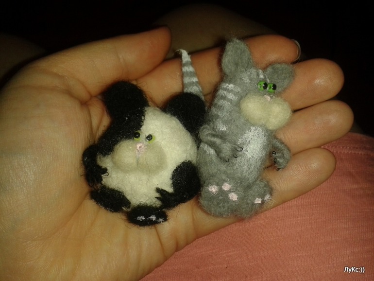 Нашила (все одним постом)