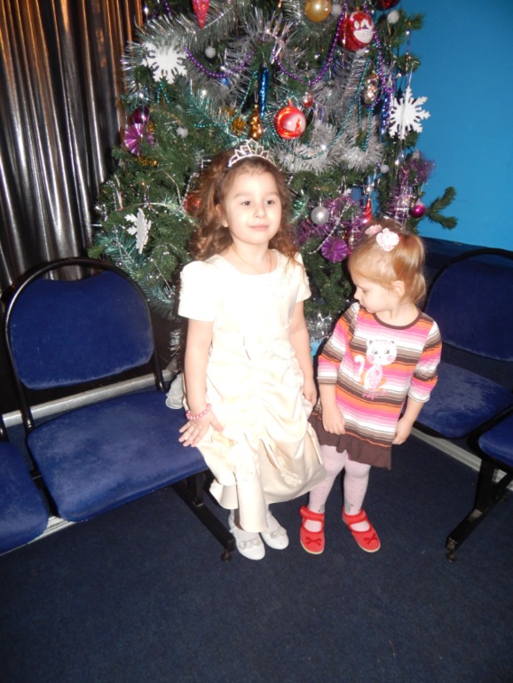 Новогодняя ёлка в театре кукол!