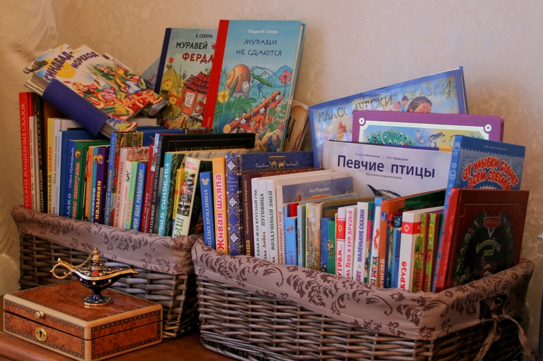 А вы делали книгоёлку?))) А бибилиотеку приводили в порядок?)