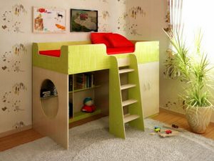 Прикроватный шкаф