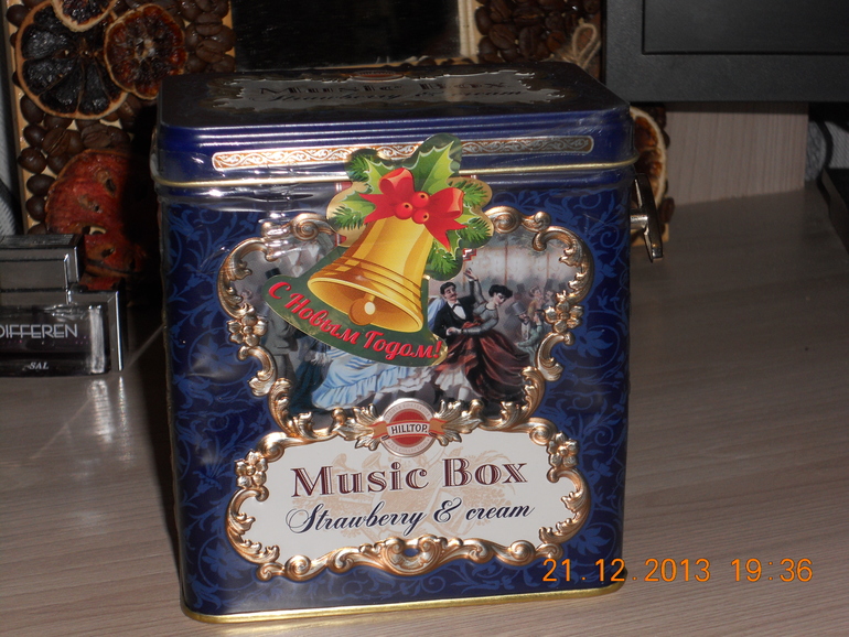 Посылочка от Питерской Снегурочки :)