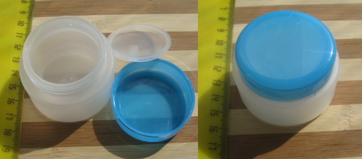 Флаконы для косметики и бумага-этикетка - пристрой