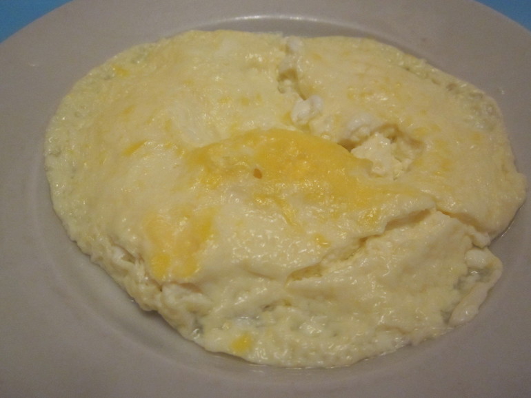 Омлет в микроволновке с молоком из 2 яиц рецепт с фото пошагово