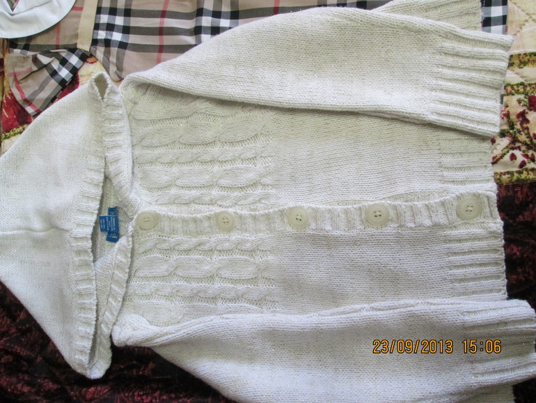 Наряды на девочку 3-4 лет. Одежда б/у и новая. Состояние отличное!