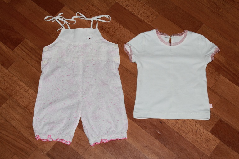 Очень много вещей. Zara, Akkon, Adidas,Pelikan, Desalitto, Войчек, Mayoral, Мазекея, Da da....и.т.д