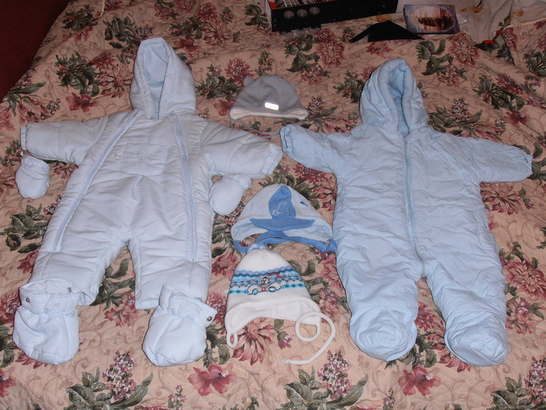 одежда для мальчика 3-6 мес.