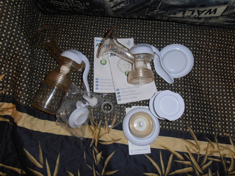 Молокоотсос Aventa ручной