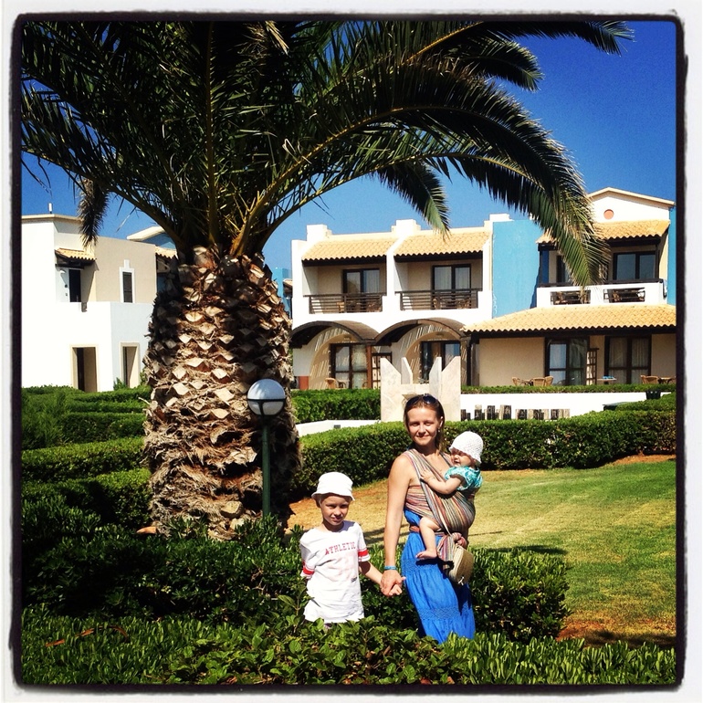 Слинг и "за граница"