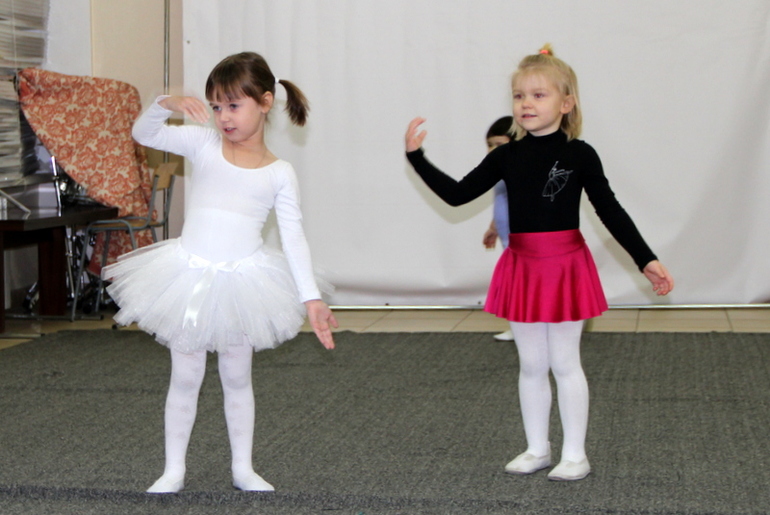 Танцующий лебедь