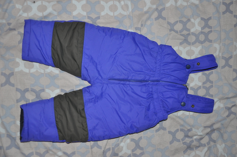 Продам комбез фирмы Moncler на рост 74-80
