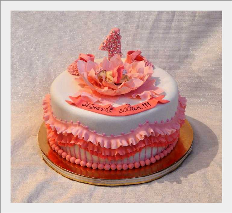 на годик девочке