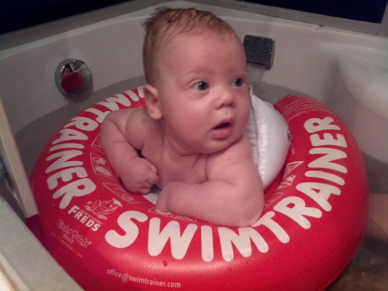 вот так мы купаемся,все перепробовали