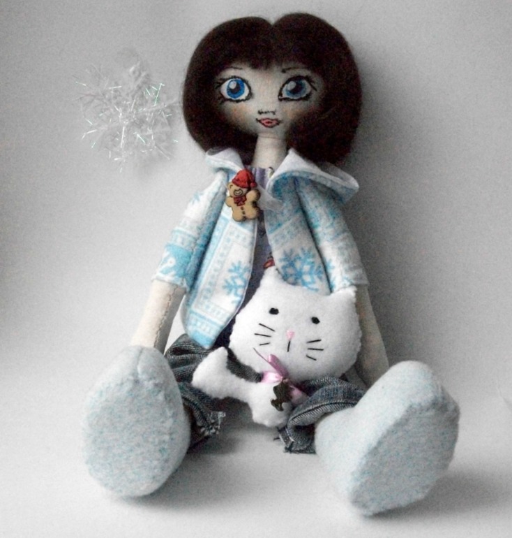 Зимняя куколка с котёнком