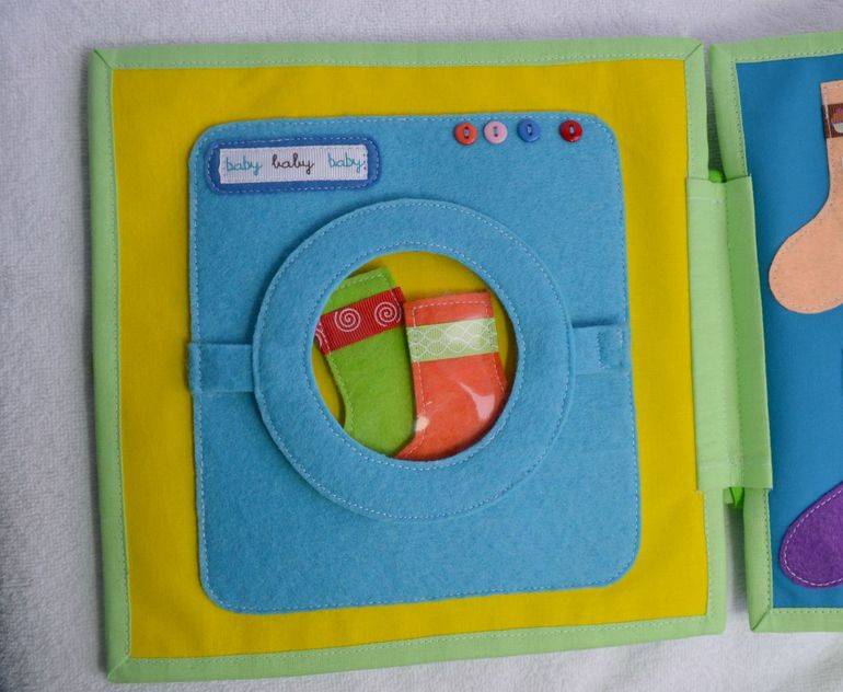 Именная развивающая книжечка)