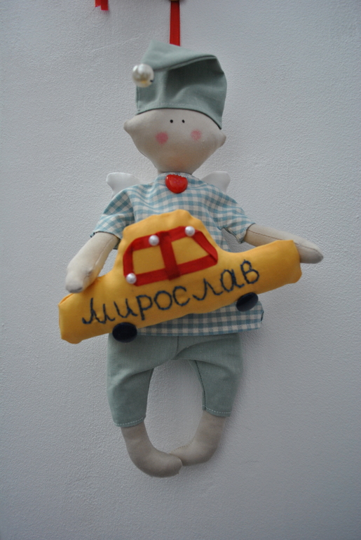 Вот такой ангелочек)