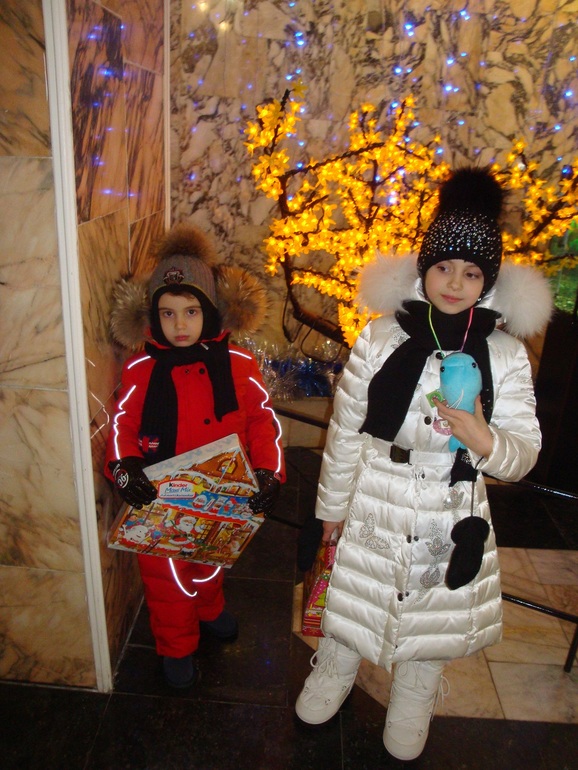 Один Новогодний праздник уже позади))