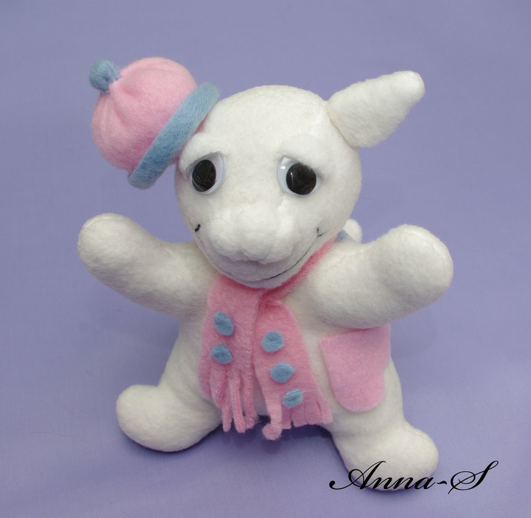 Маленький Тролик !