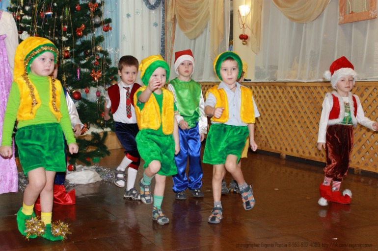 и у нас тоже утренник))