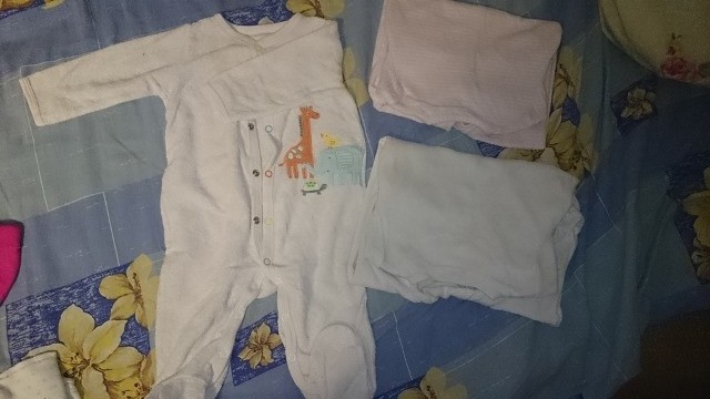 Продам детские вещи 3-6 мес. Почта