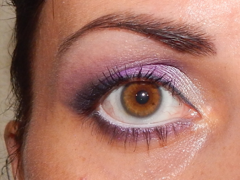 Макияжи в  сиреневой гамме