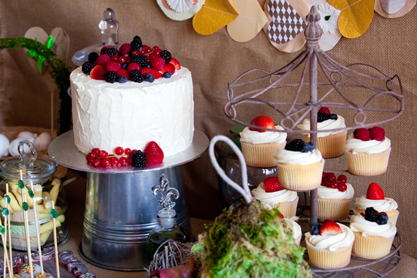 RUSTIC candy bar...