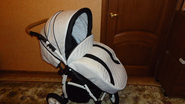 Продам детскую коляску Briciola Carreras 3 в 1