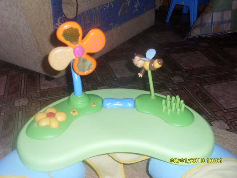 СТУЛЬЧИК SMOBY COTOONS----С РАЗВИВАЮЩИМ СТОЛИКОМ.