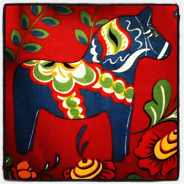 Про символ года. Скандинавская лошадка Dala Horse
