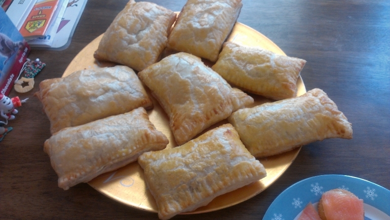 Грибные слойки
