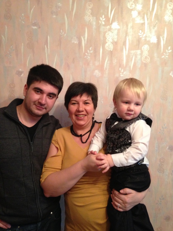 МОИ ДМИТРИЙ И СЕРАФИМ. С РАЗНИЦЕЙ В 25 ЛЕТ.