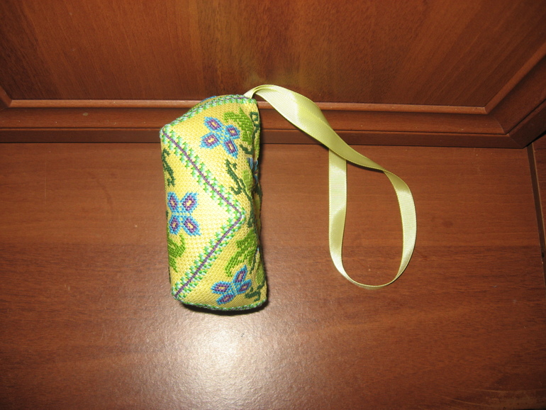 Бискорню.