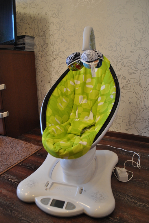 Продаю 4moms MAMAROO 6500 р.